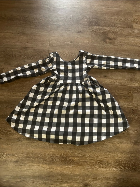 Hanna Andersson Other - Hanna Andersson Black and White Gingham Long-Sleeve Dress
